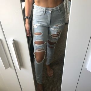 American Eagle ripped jeans